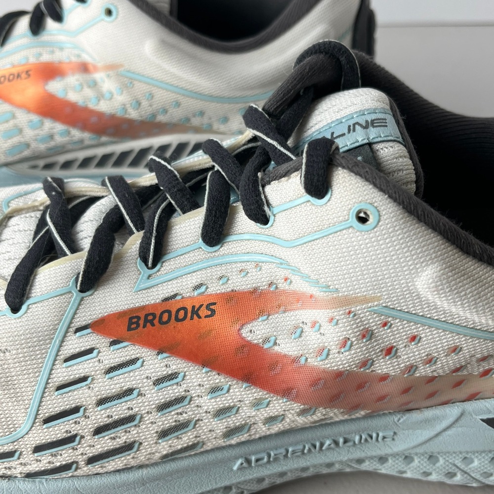 Brooks Adrenaline GTS 21 Womens‎ 9.5 B Running Shoes 1203291B193 - Picture 3 of 9